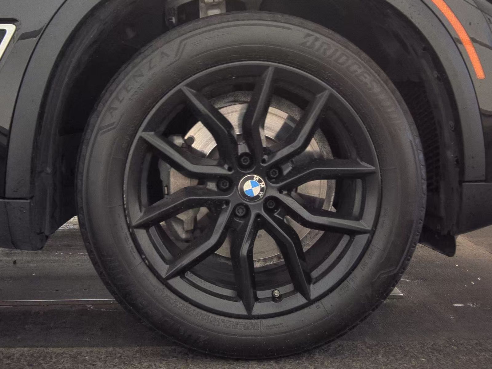 2020 BMW X5 xDrive40i AWD