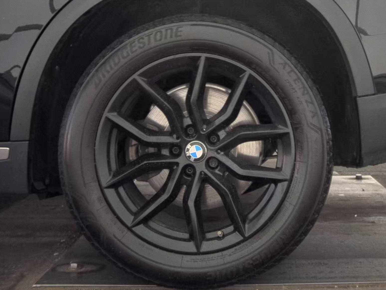 2020 BMW X5 xDrive40i AWD