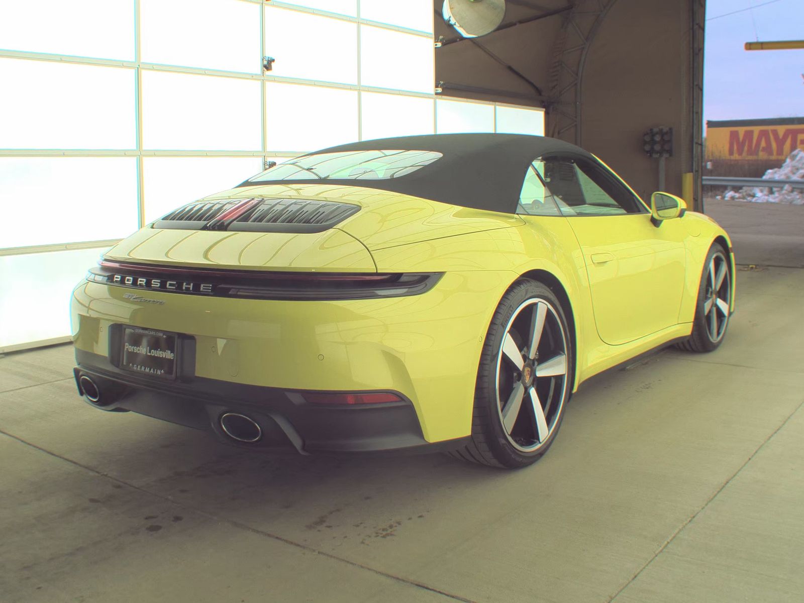 2025 Porsche 911 Carrera RWD