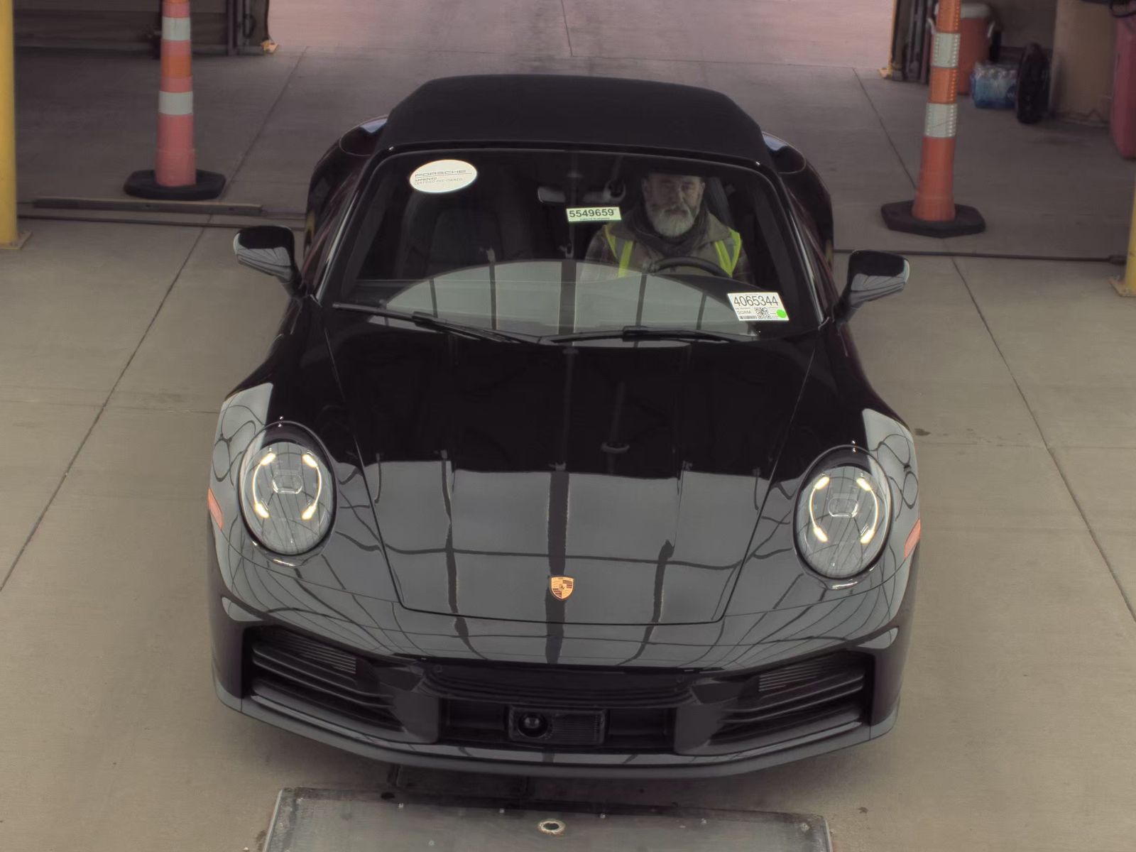 2025 Porsche 911 Carrera RWD