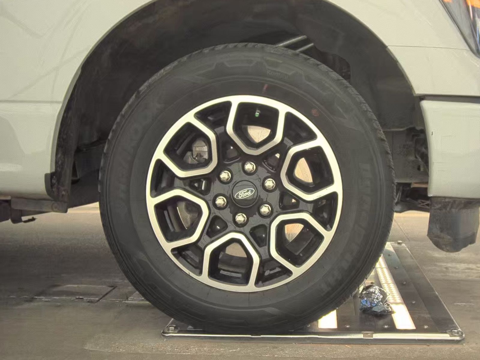 2023 Ford F-150 XL FWD