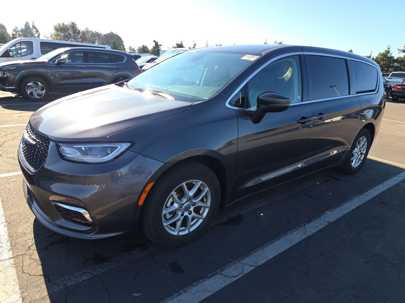 2023 Chrysler Pacifica Touring L FWD
