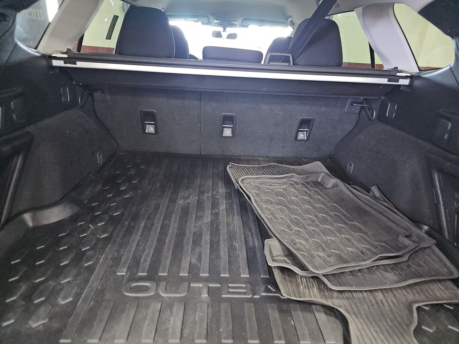 2023 Subaru Outback Premium AWD