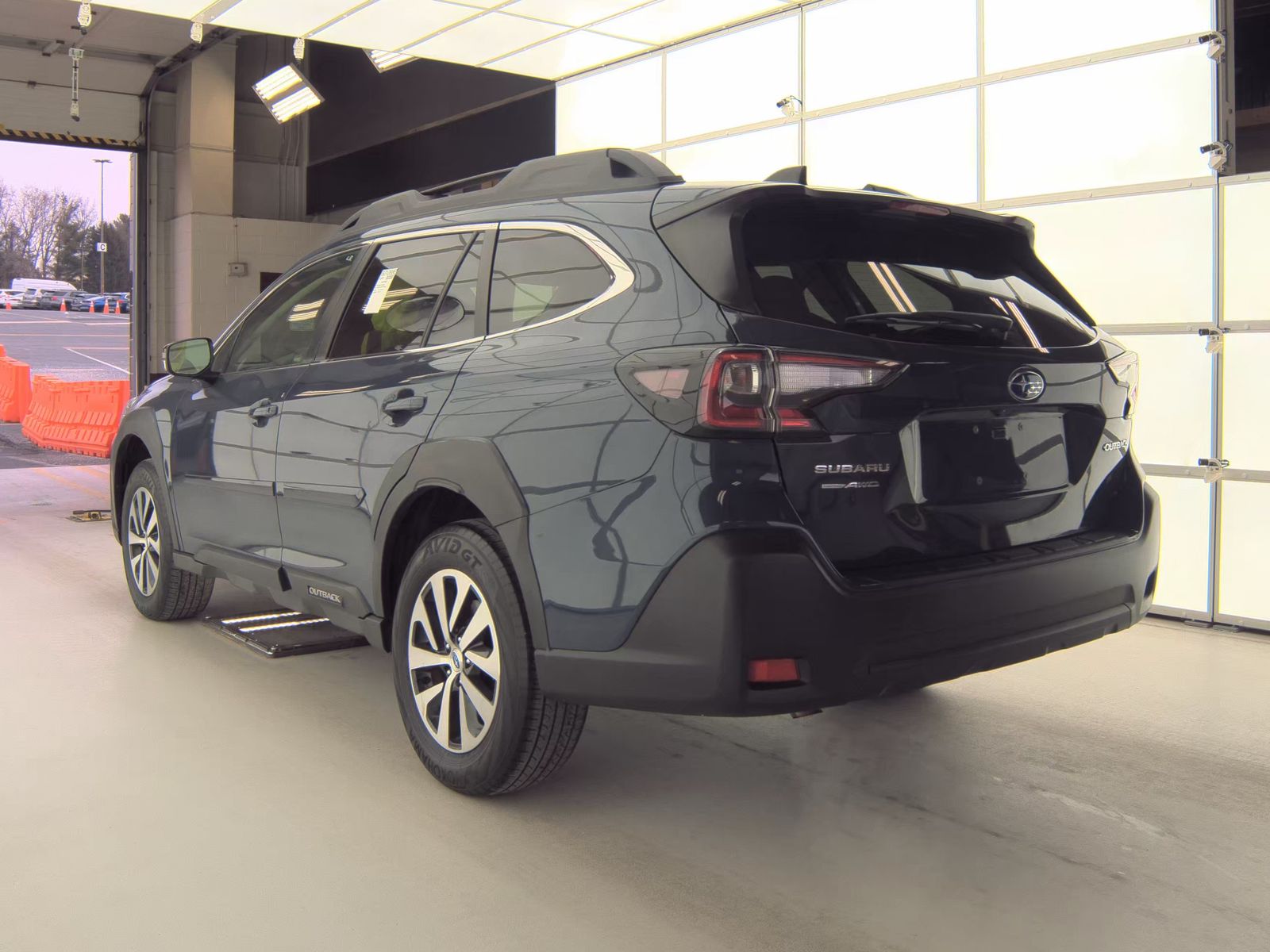 2023 Subaru Outback Premium AWD