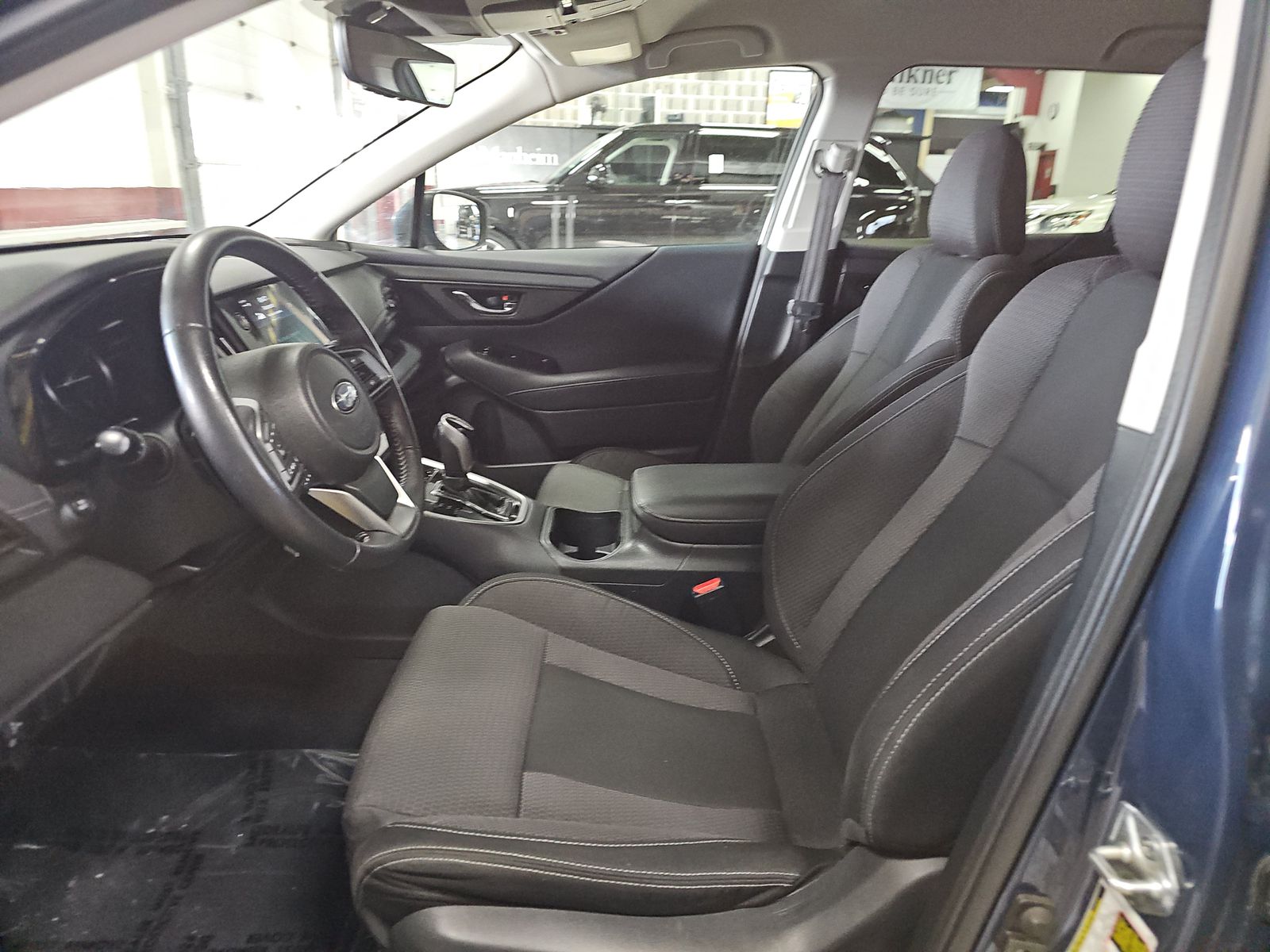 2023 Subaru Outback Premium AWD