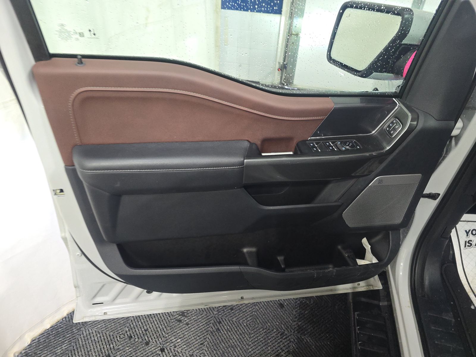 2023 Ford F-150 Lariat AWD