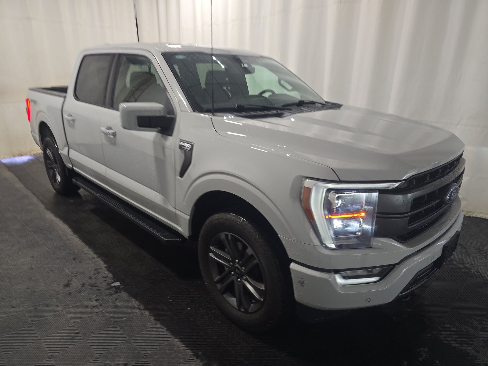 2023 Ford F-150 Lariat AWD