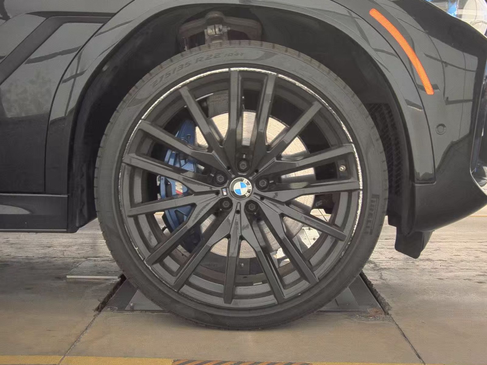 2021 BMW X6 M50i AWD