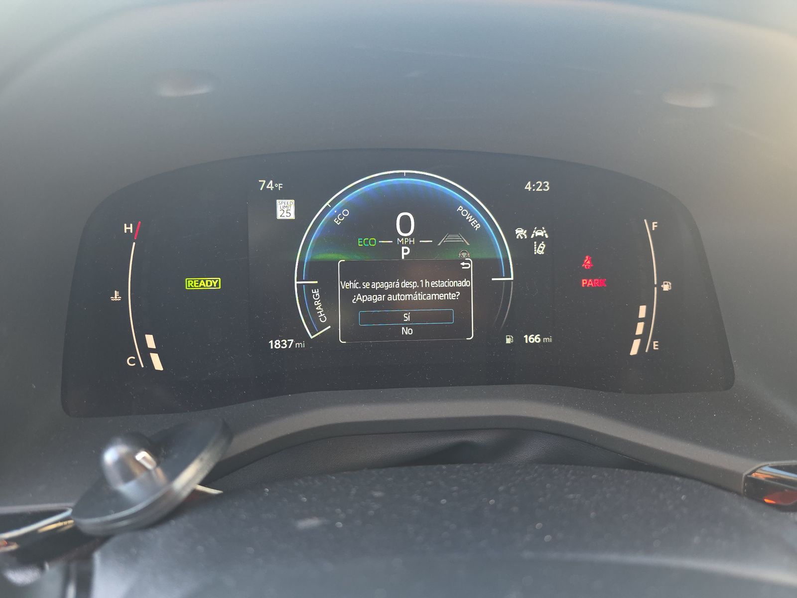 2025 Toyota Camry LE FWD