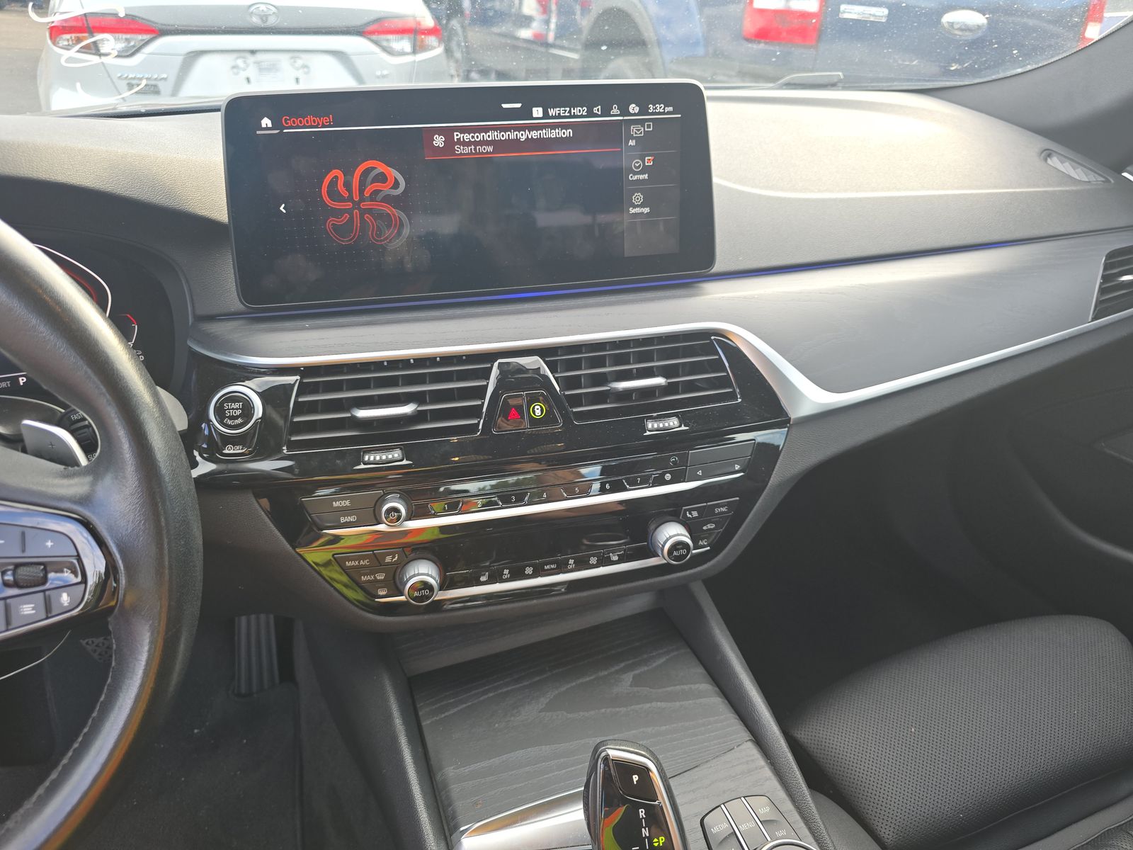 2022 BMW 5 Series 530i RWD