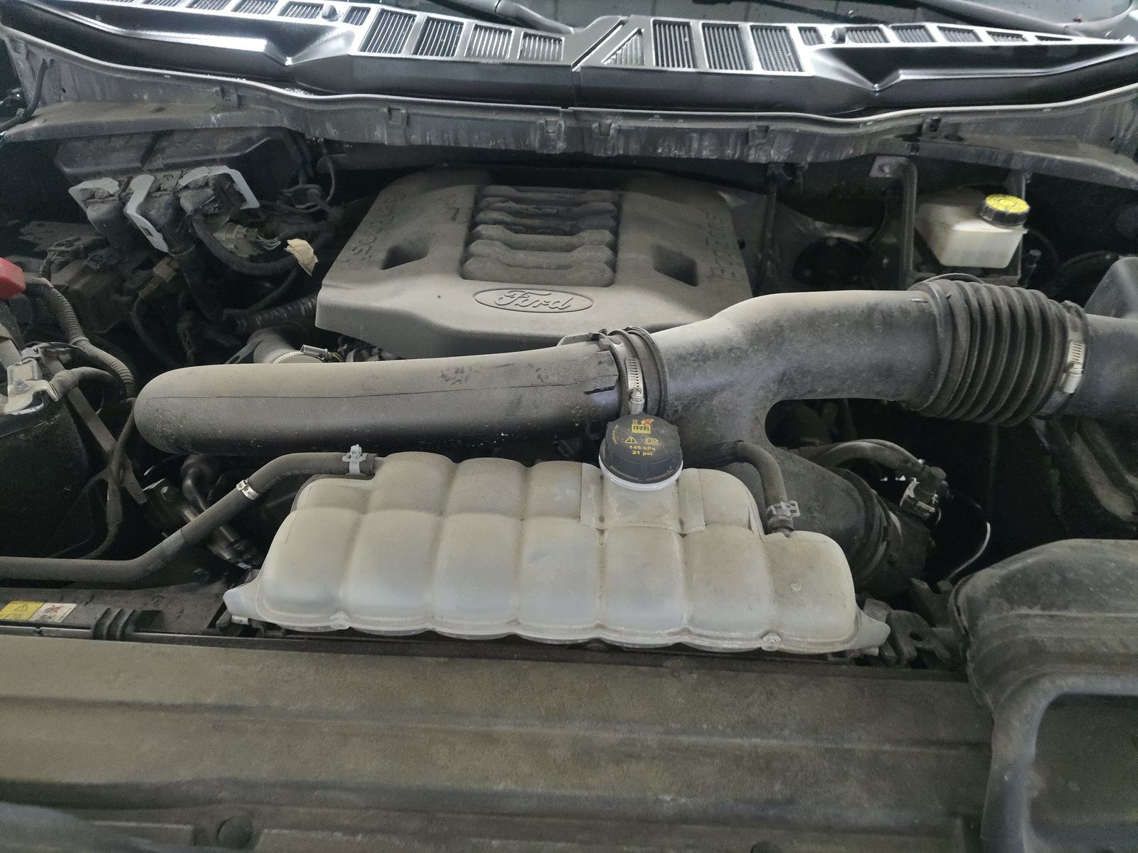 2023 Ford F-150 Lariat AWD