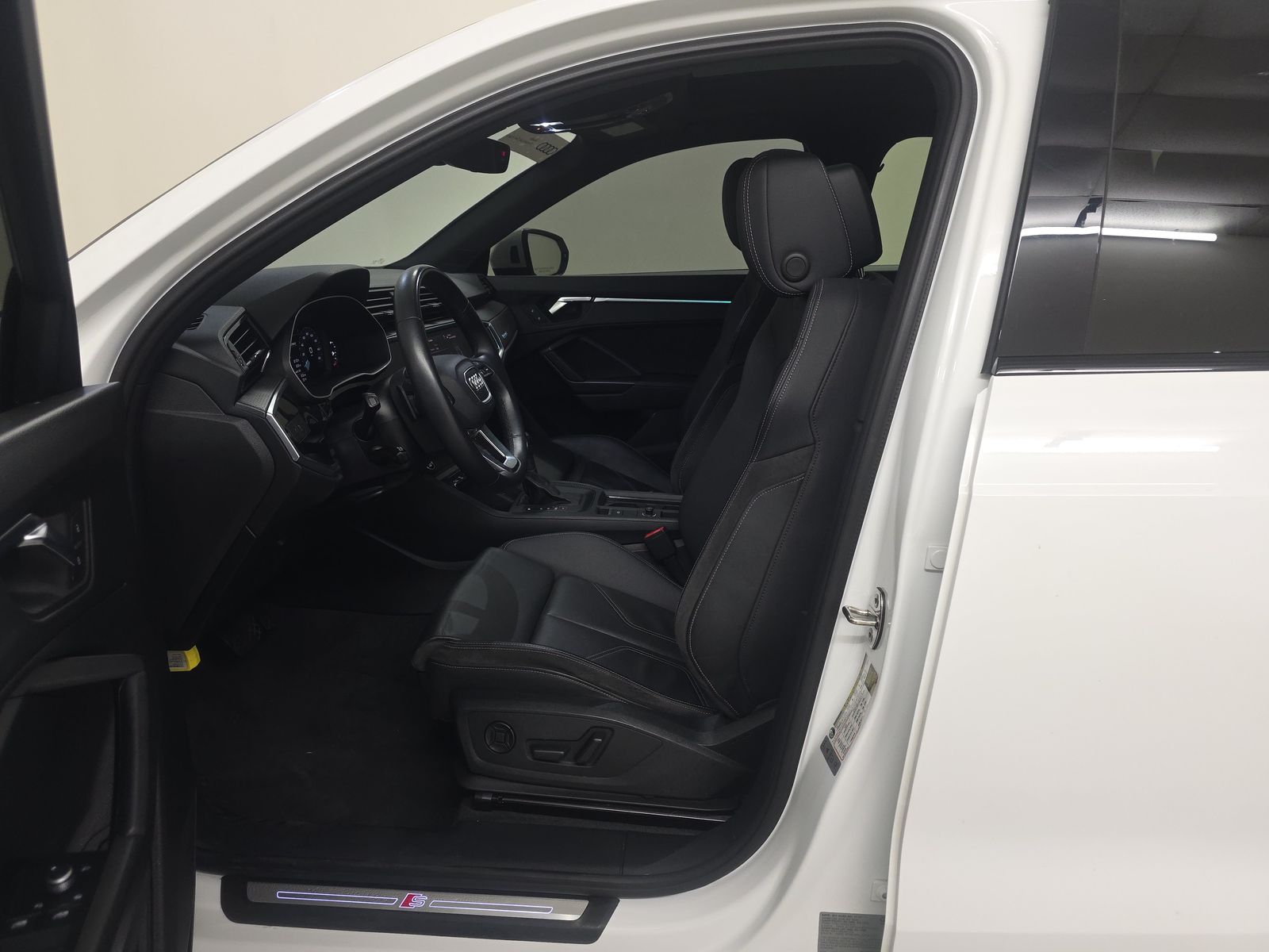 2022 Audi Q3 2.0T S line Premium Plus AWD