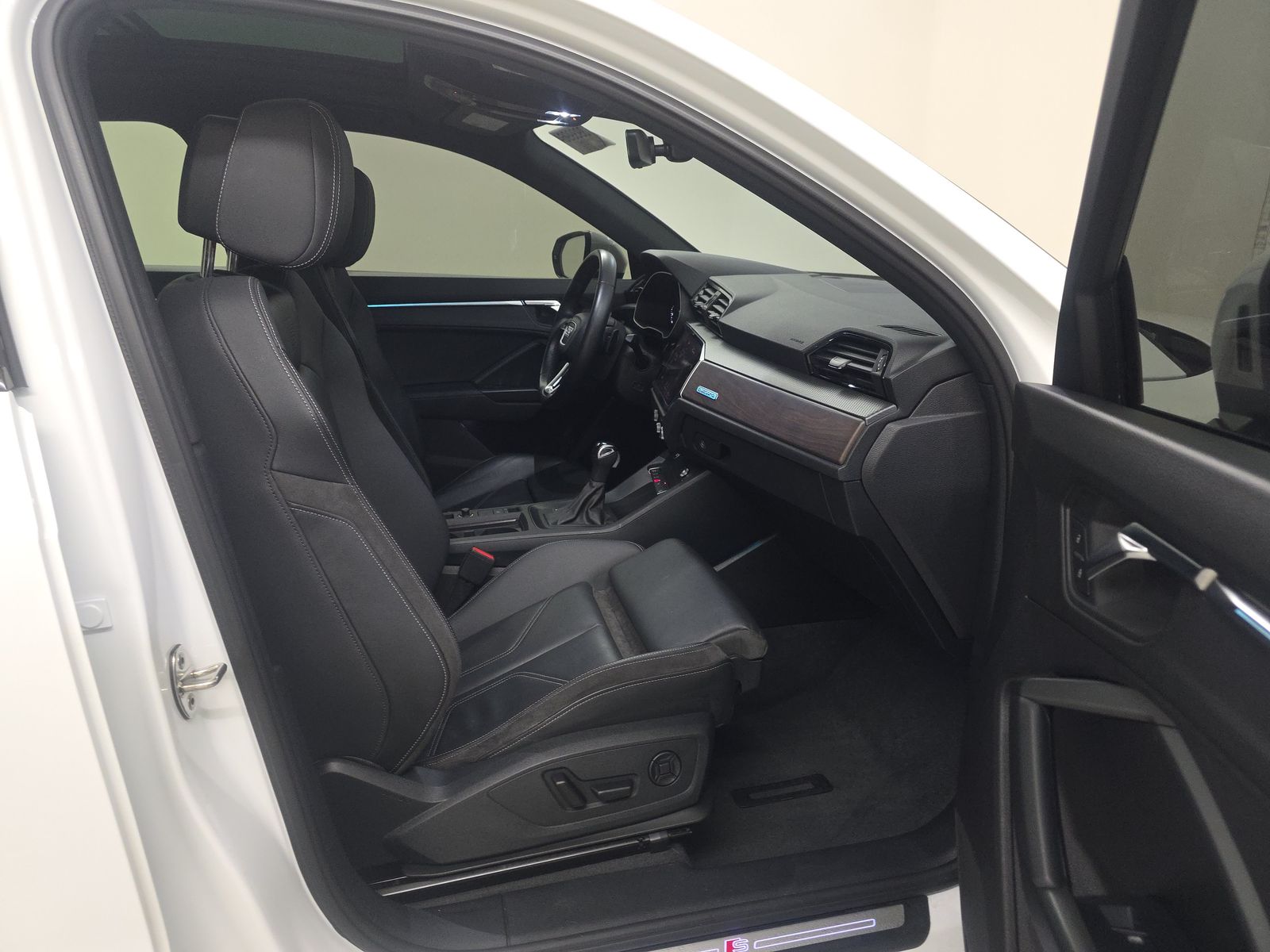 2022 Audi Q3 2.0T S line Premium Plus AWD