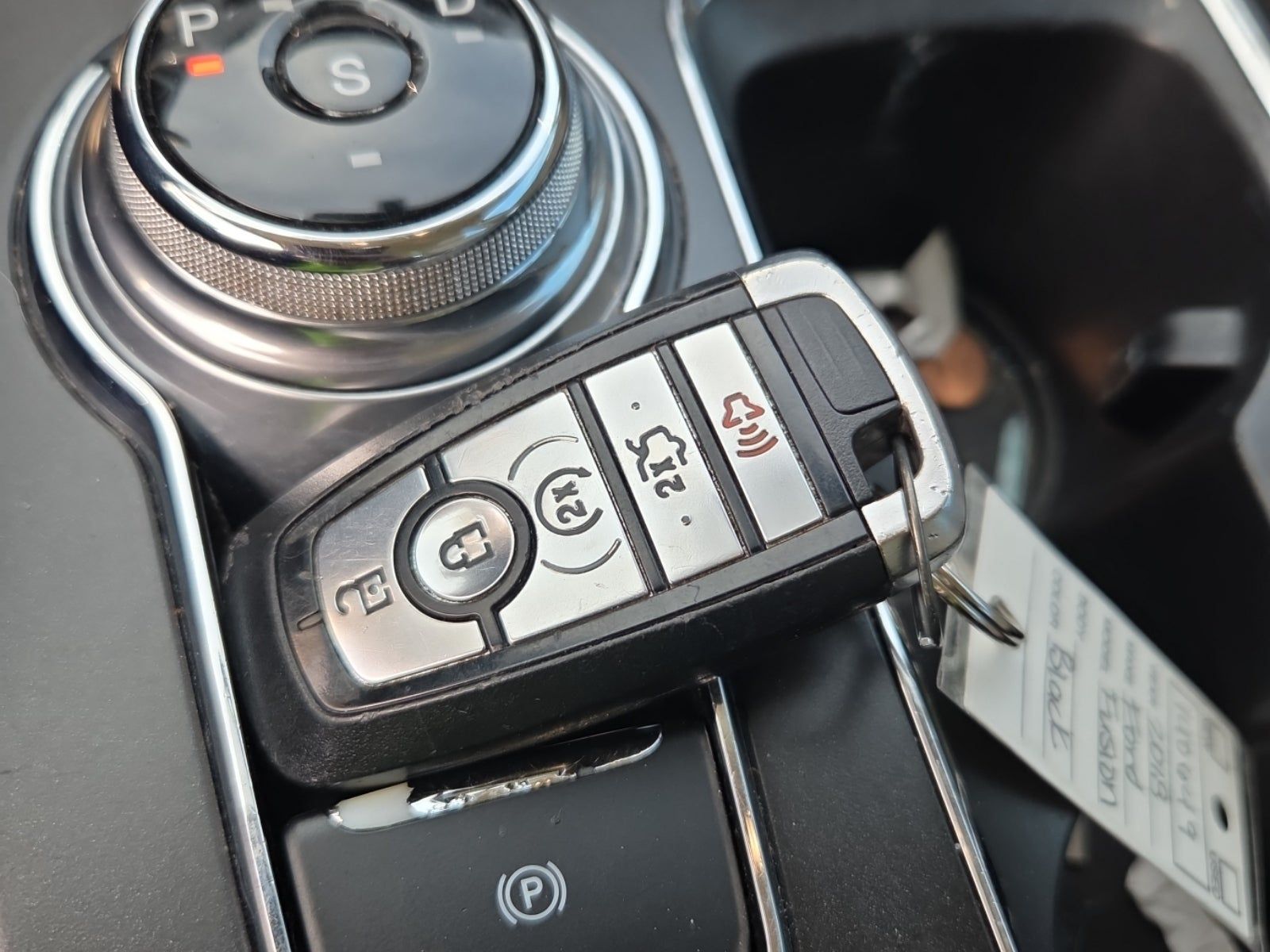 2018 Ford Fusion SE FWD