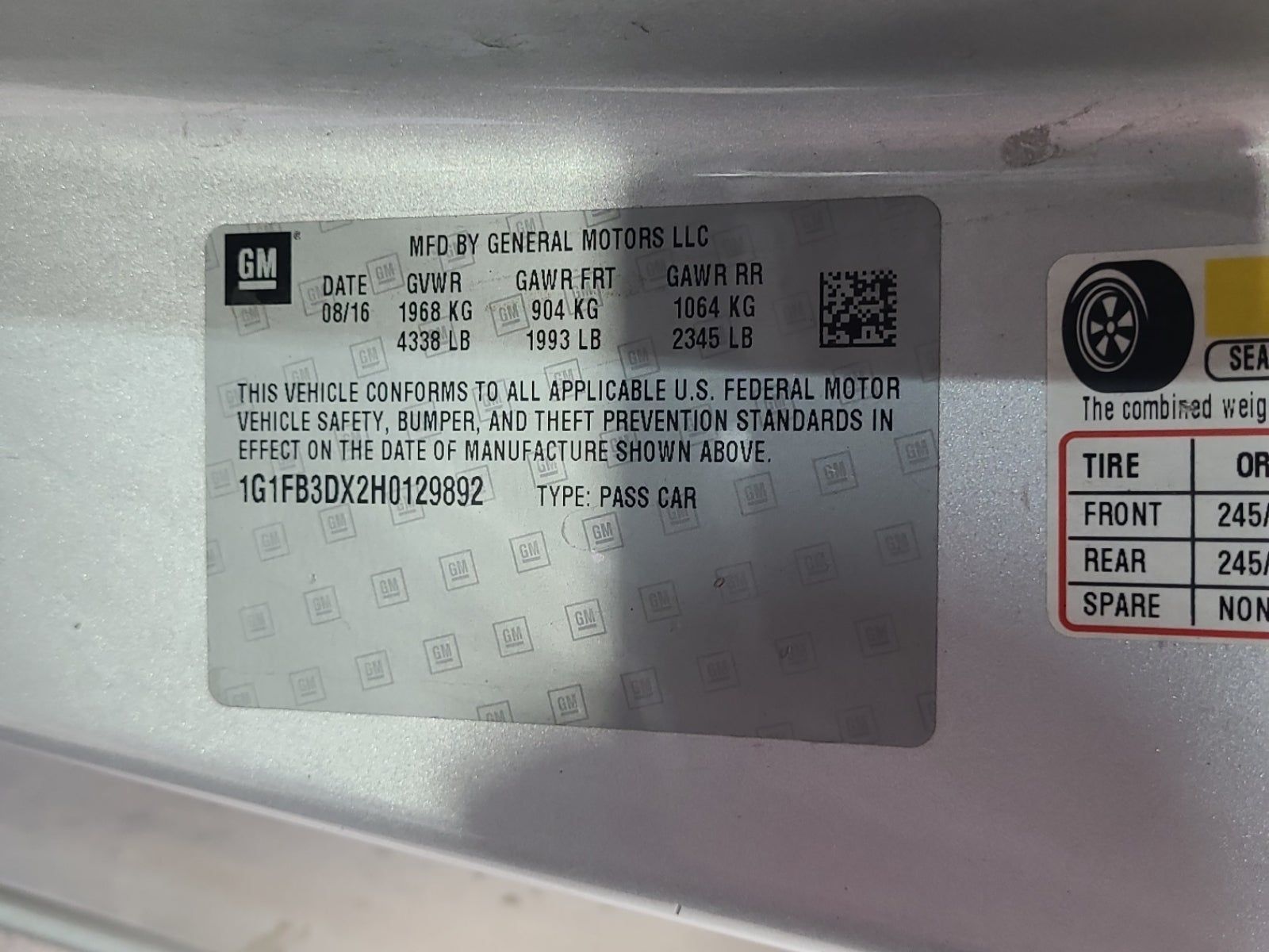 2017 Chevrolet Camaro 1LT RWD