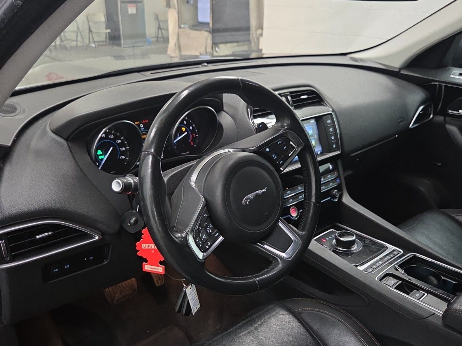 2018 Jaguar F-PACE 25t Prestige AWD