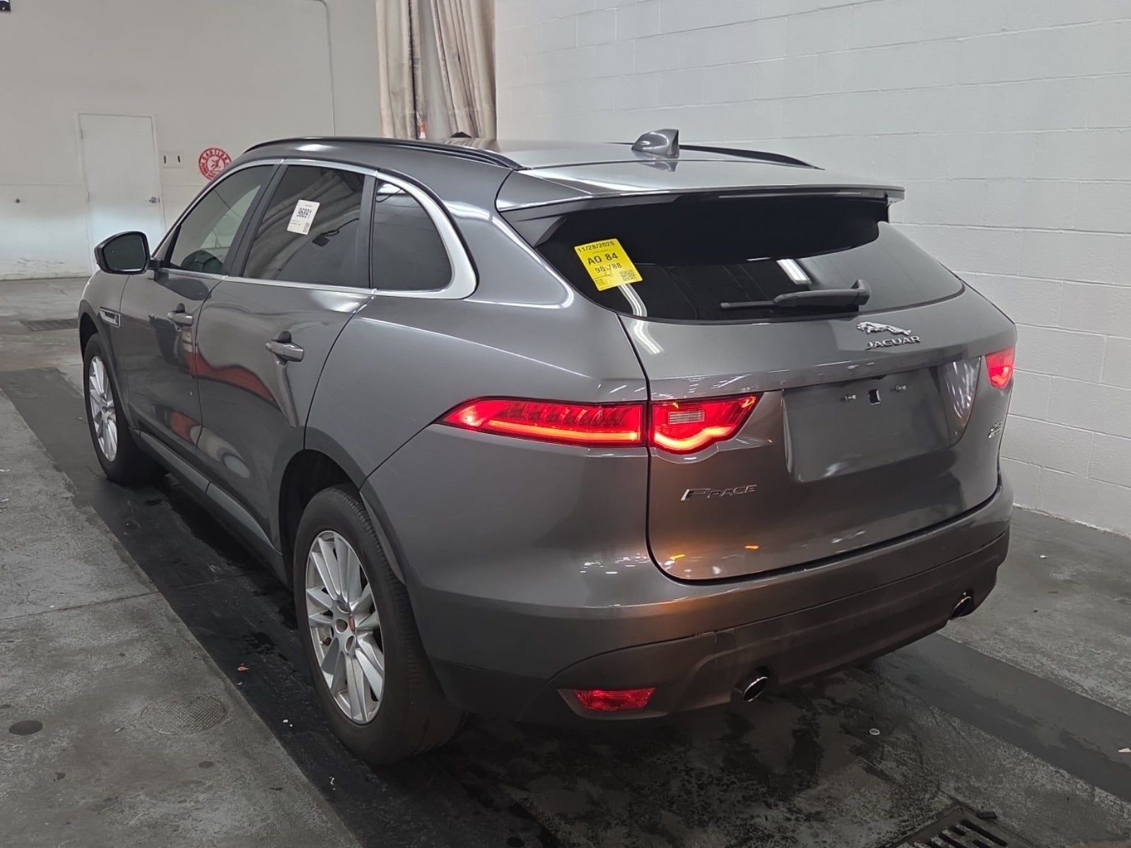 2018 Jaguar F-PACE 25t Prestige AWD