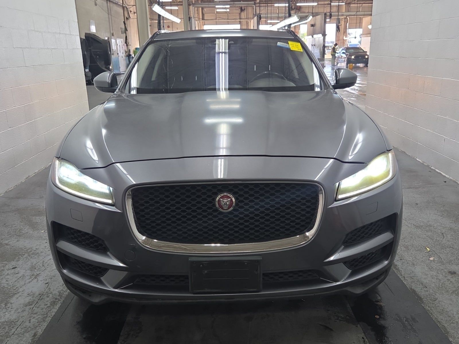 2018 Jaguar F-PACE 25t Prestige AWD