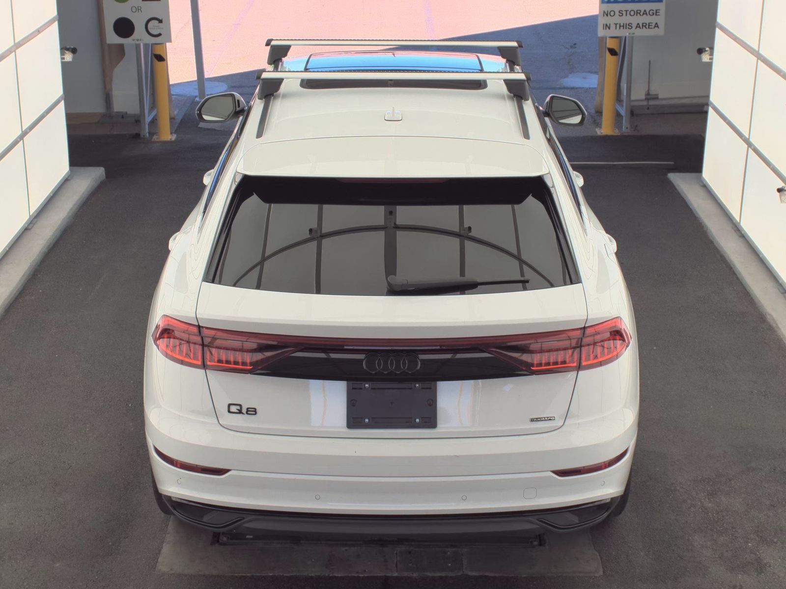 2022 Audi Q8 Premium AWD