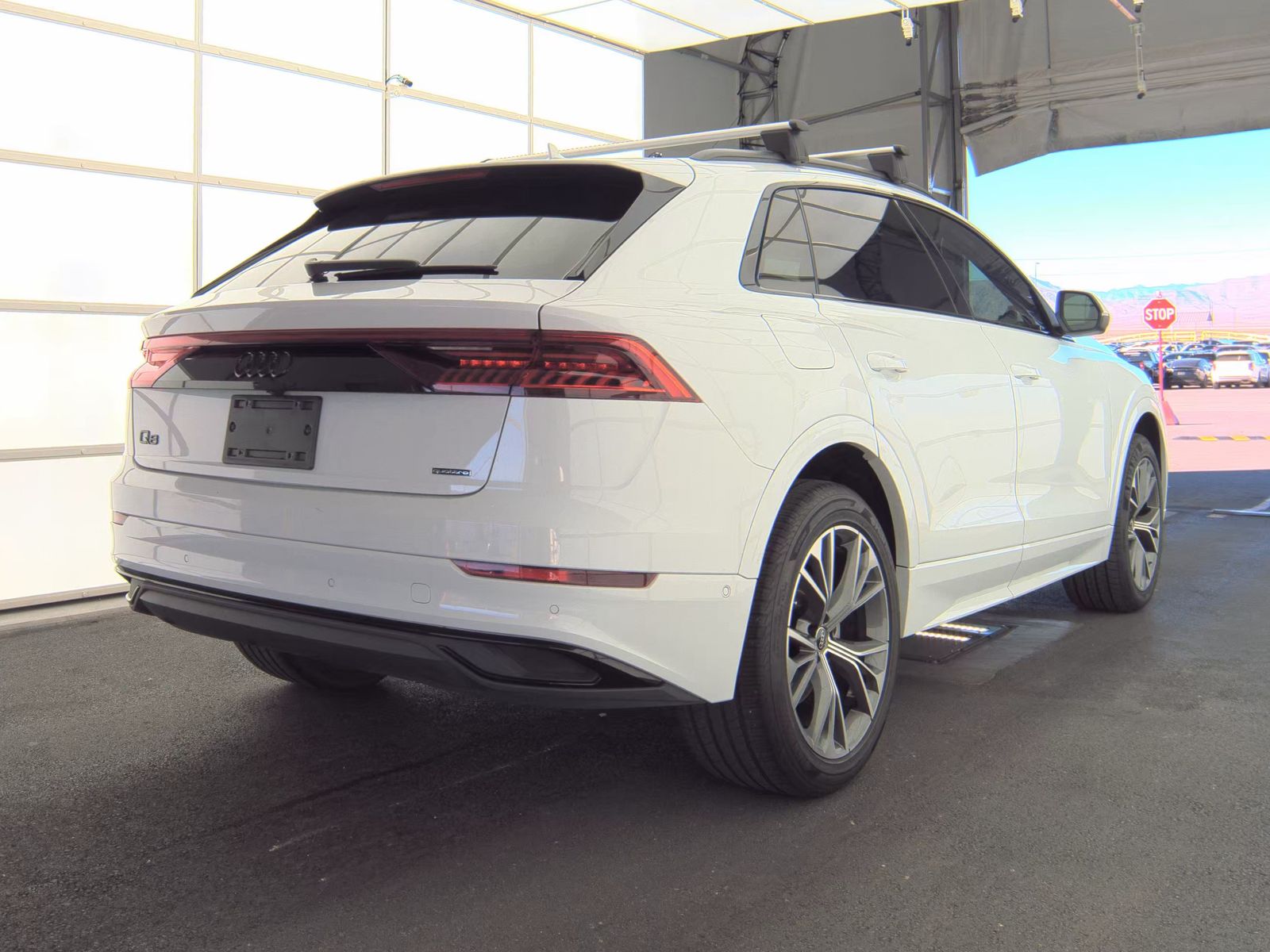 2022 Audi Q8 Premium AWD