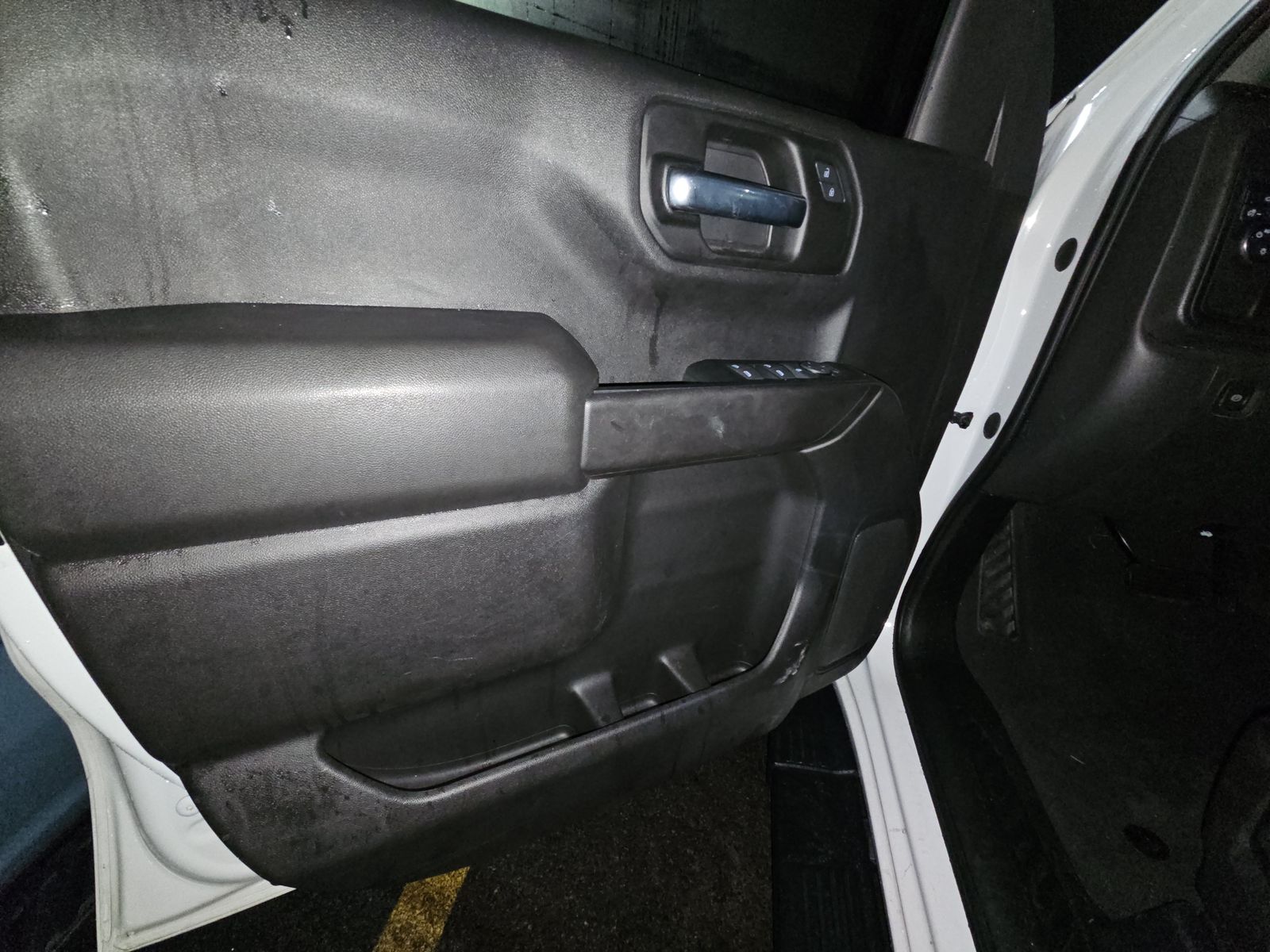 2022 Chevrolet Silverado 1500 Custom RWD