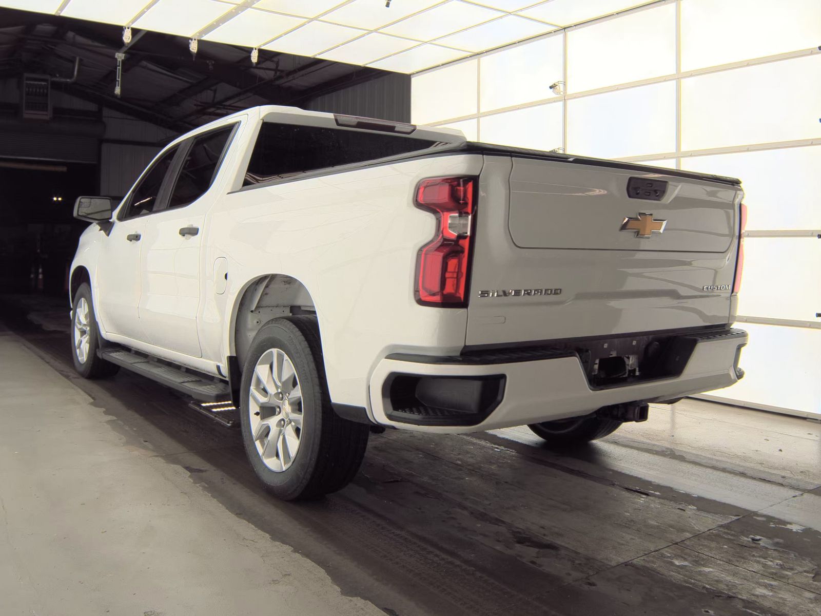 2022 Chevrolet Silverado 1500 Custom RWD