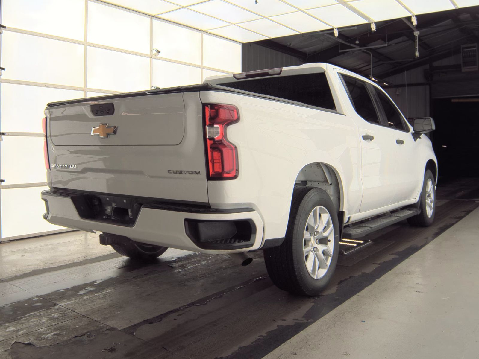 2022 Chevrolet Silverado 1500 Custom RWD