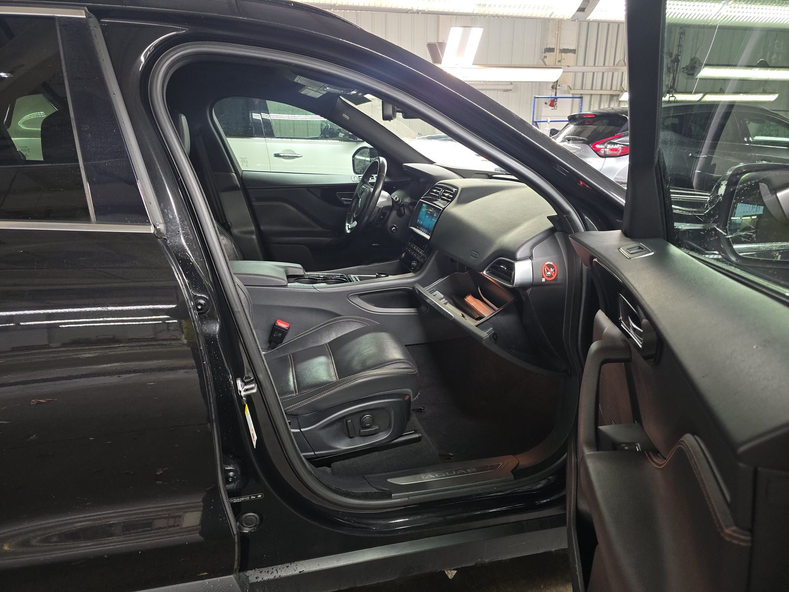 2017 Jaguar F-PACE 35t Prestige AWD