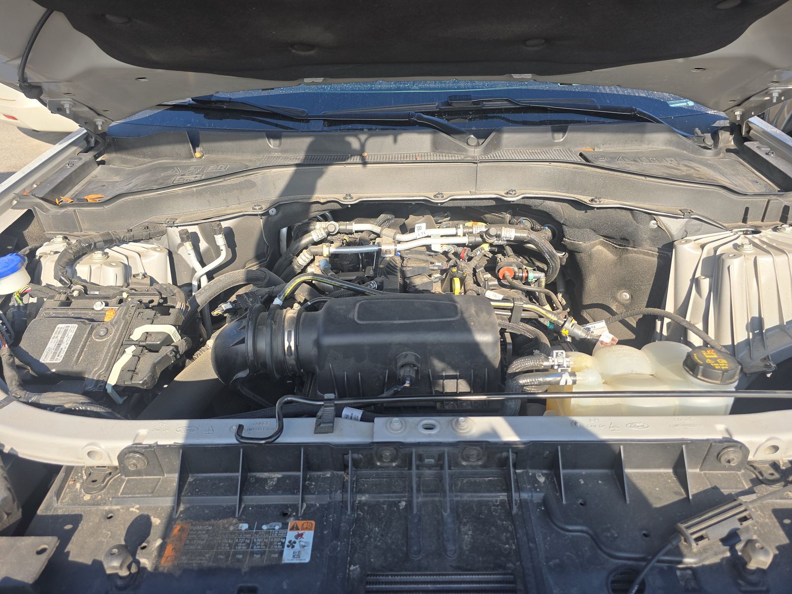 2023 Ford Explorer XLT RWD