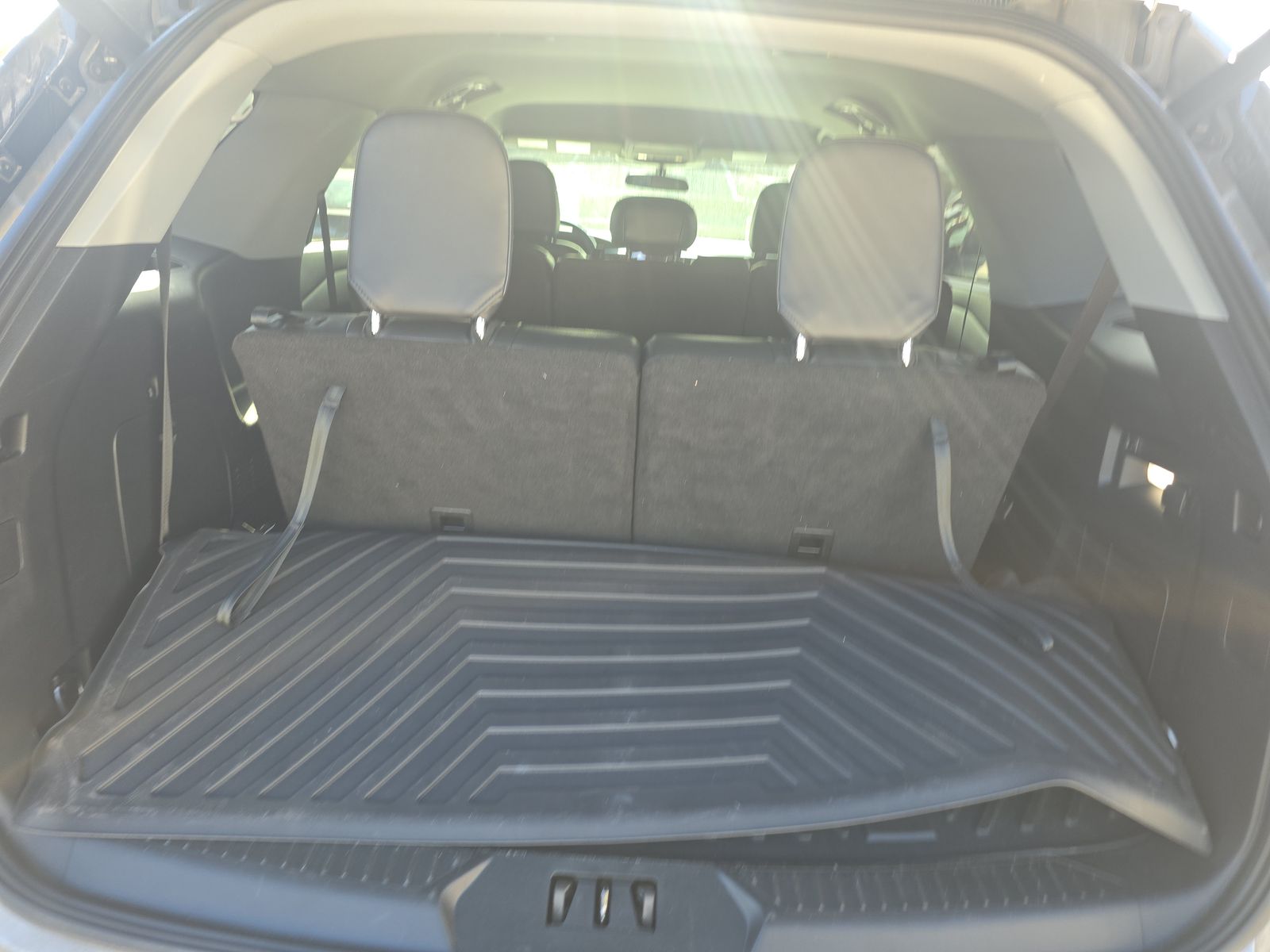 2023 Ford Explorer XLT RWD