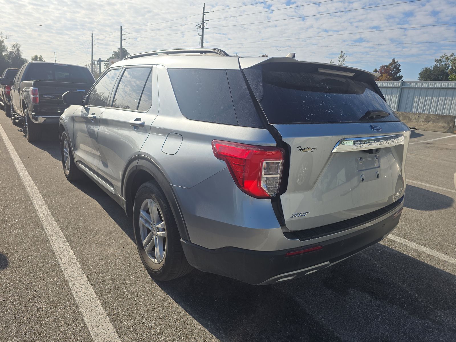 2023 Ford Explorer XLT RWD