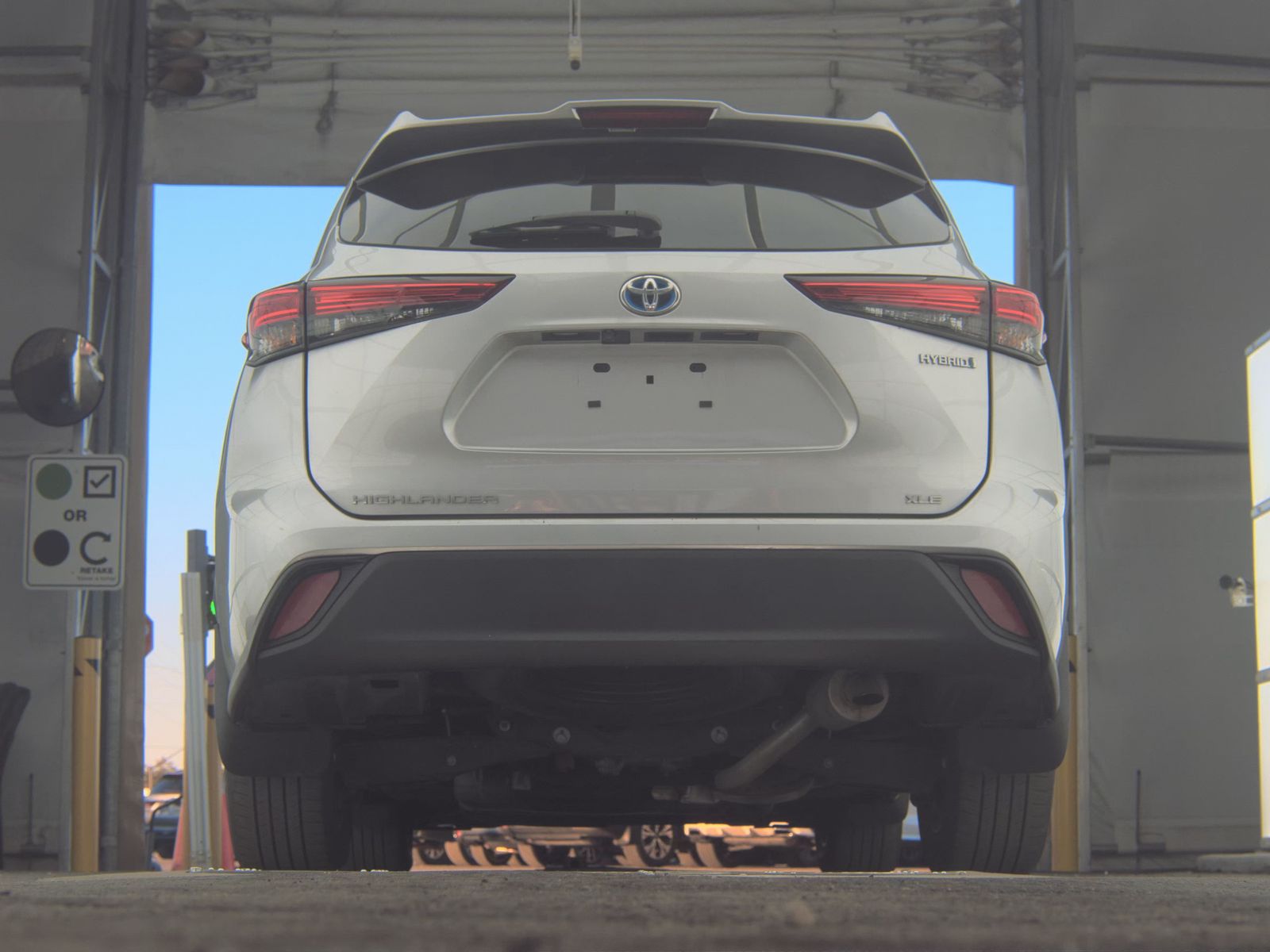 2023 Toyota Highlander Hybrid XLE AWD