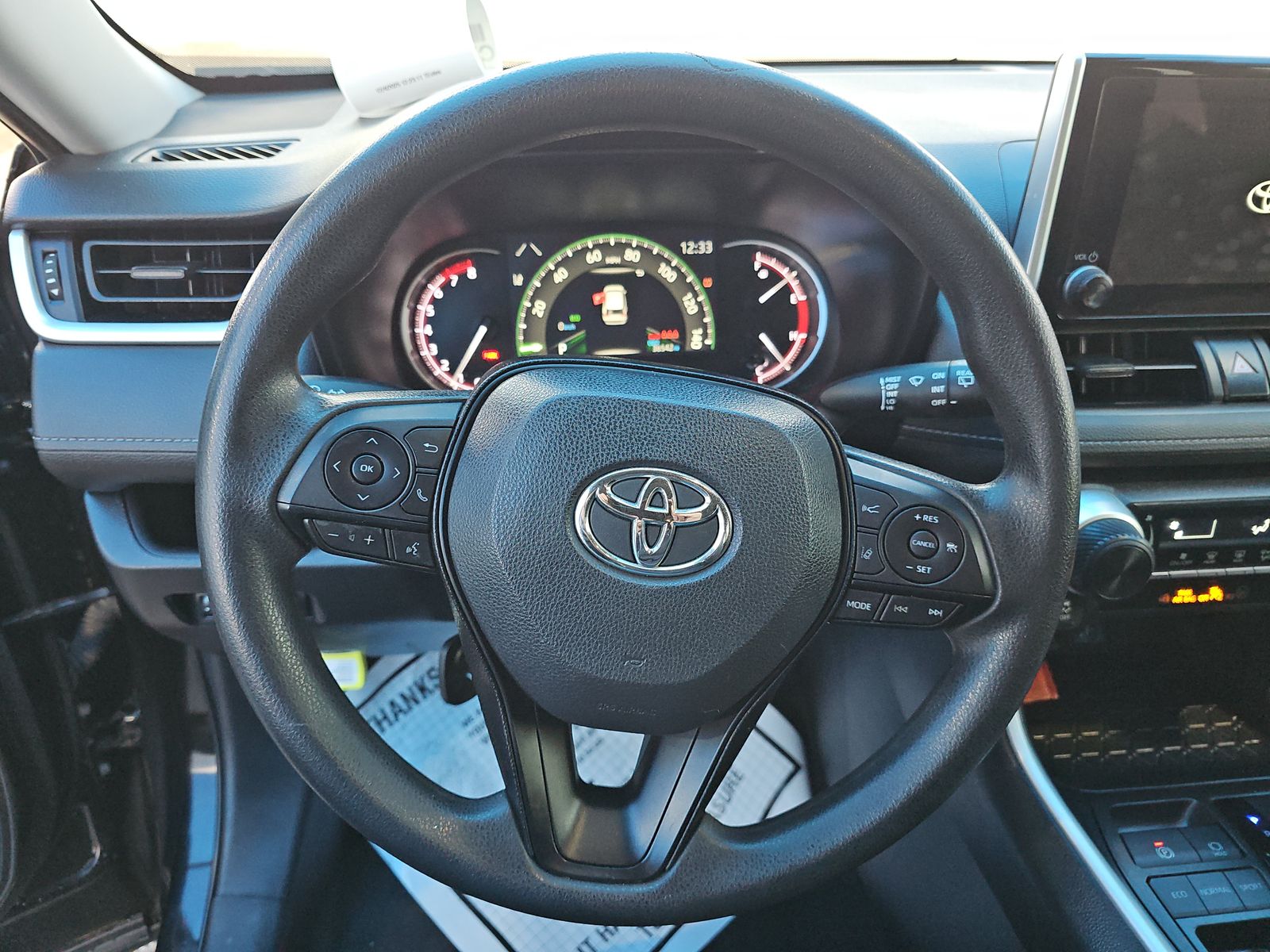2023 Toyota RAV4 LE FWD
