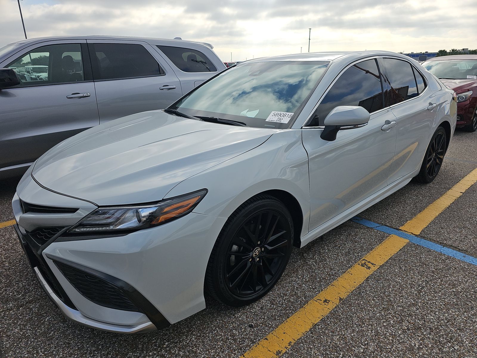 2023 Toyota Camry XSE FWD