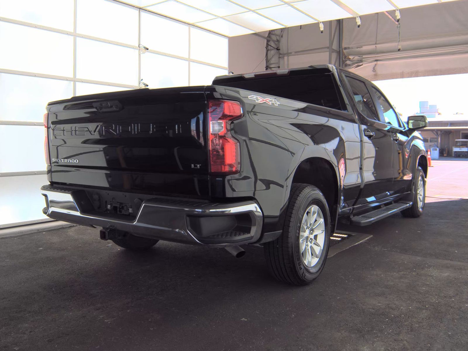 2023 Chevrolet Silverado 1500 LT AWD