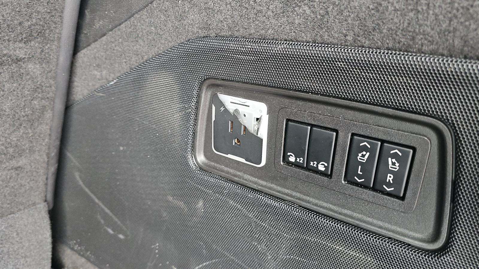 2023 Cadillac Escalade Sport AWD