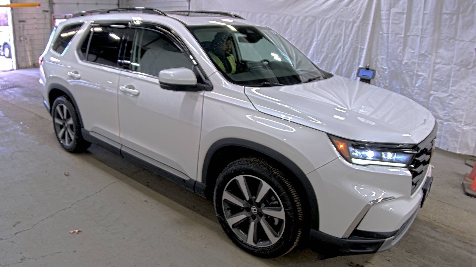 2023 Honda Pilot Elite AWD