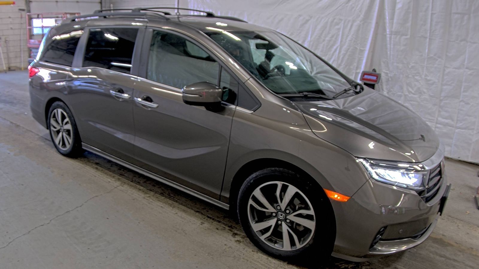 2023 Honda Odyssey Touring FWD