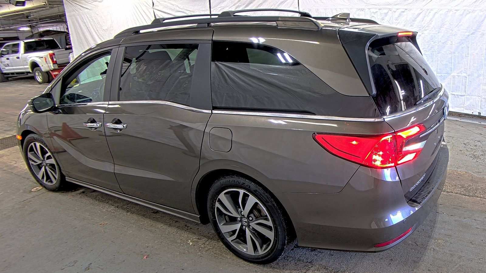 2023 Honda Odyssey Touring FWD