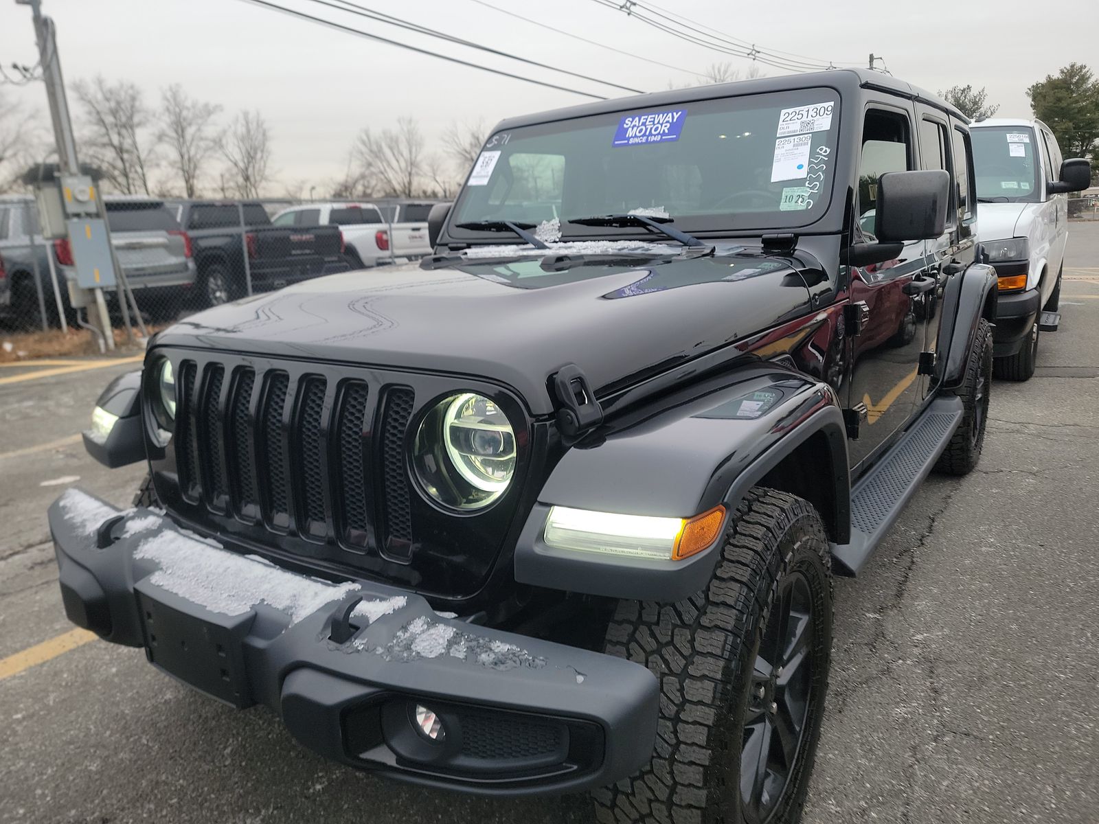 2021 Jeep Wrangler Unlimited Sahara Altitude Edition AWD