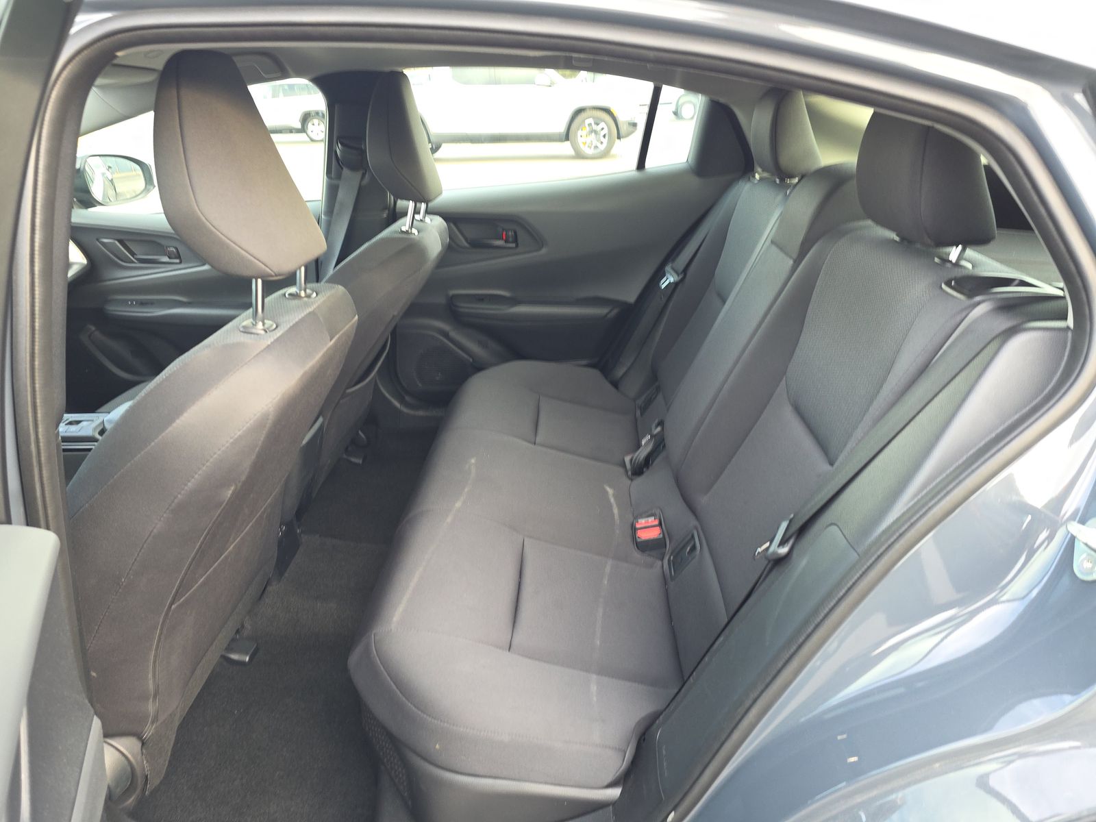 2025 Toyota Prius LE FWD