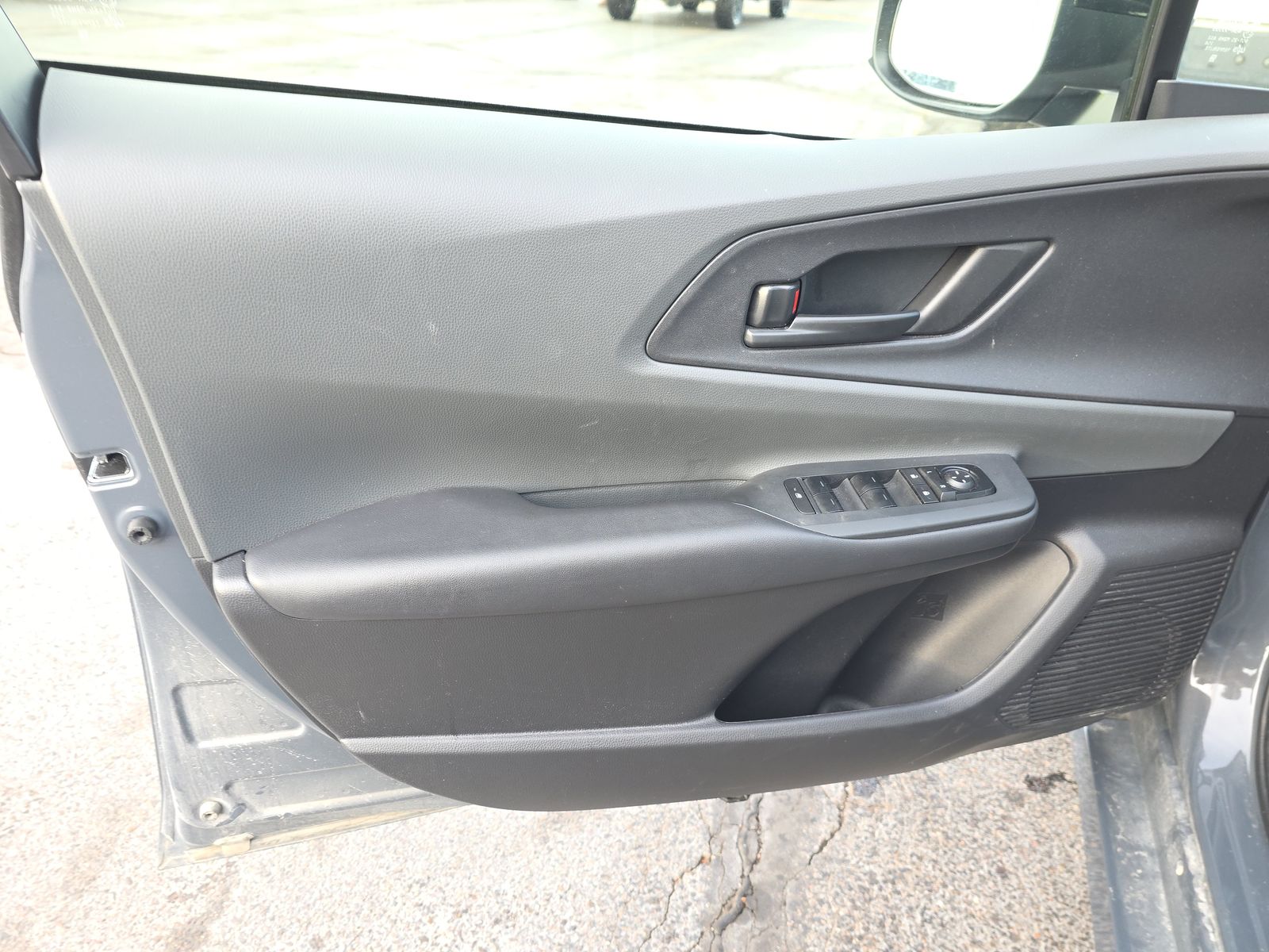 2025 Toyota Prius LE FWD