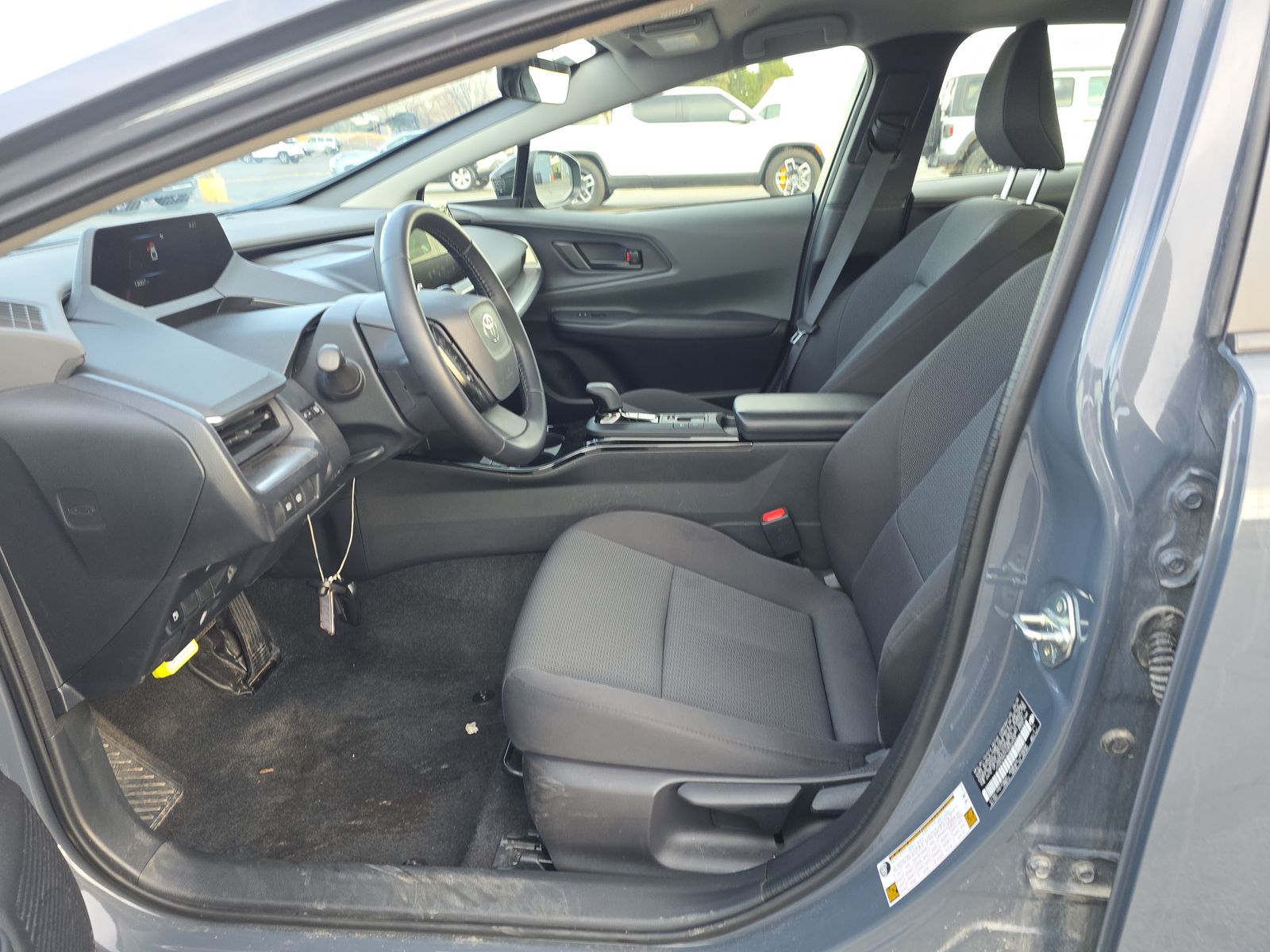 2025 Toyota Prius LE FWD