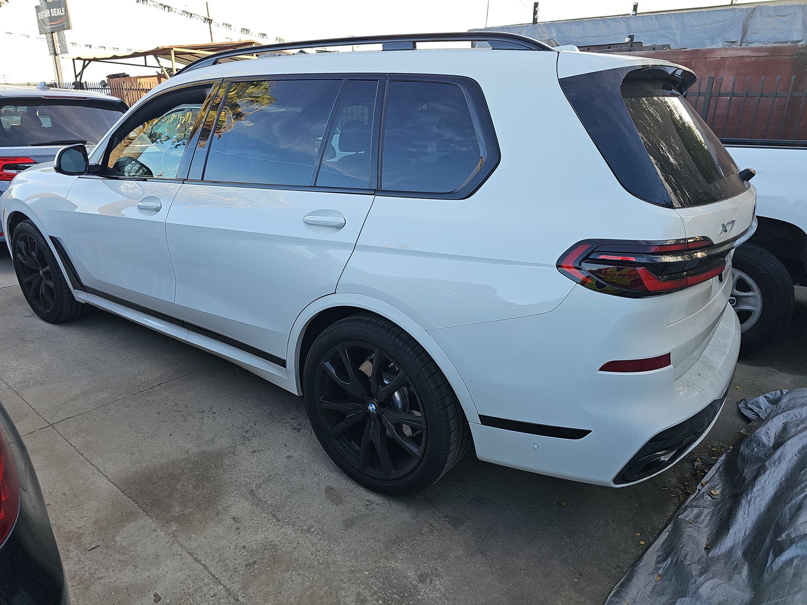 2025 BMW X7 xDrive40i AWD