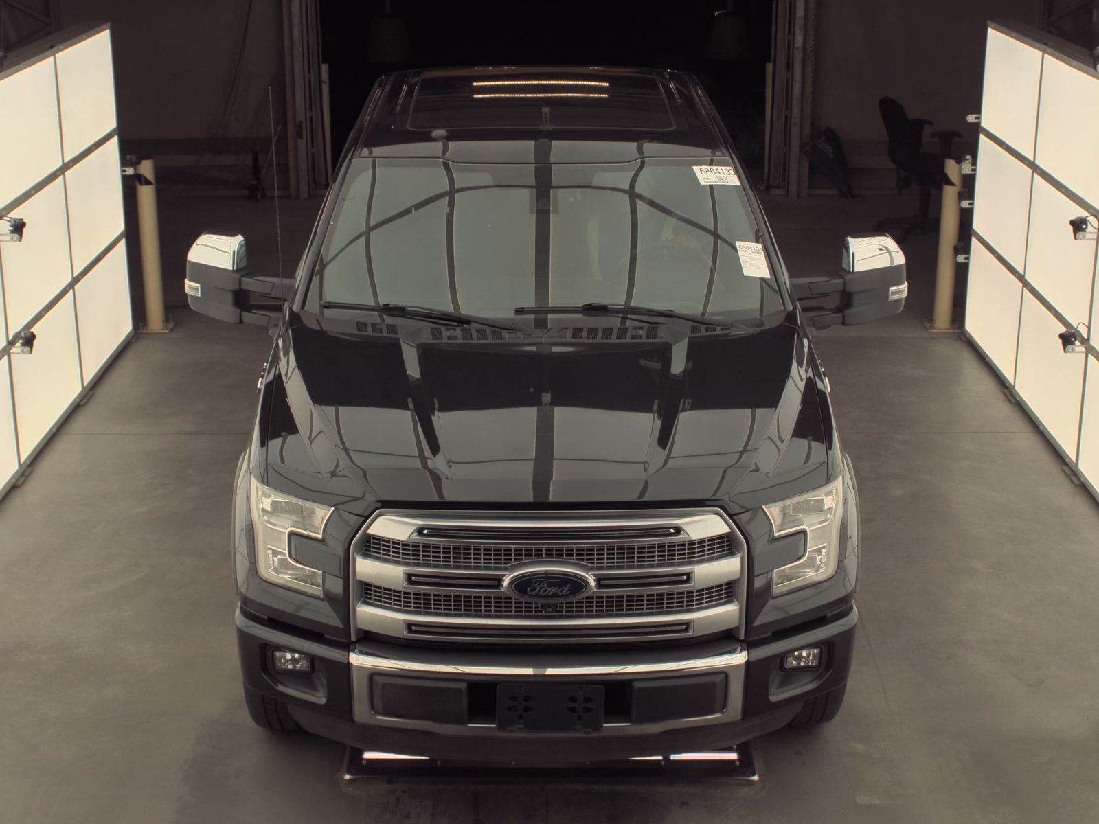 2015 Ford F-150 Platinum RWD
