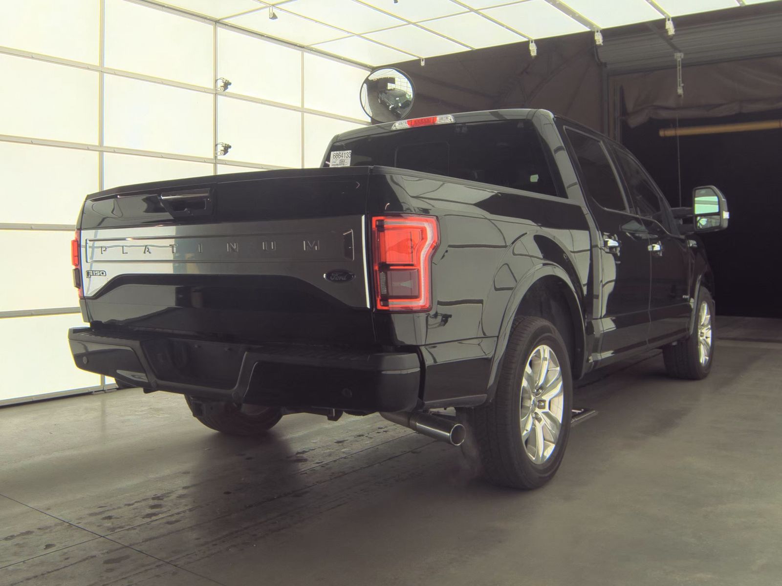 2015 Ford F-150 Platinum RWD