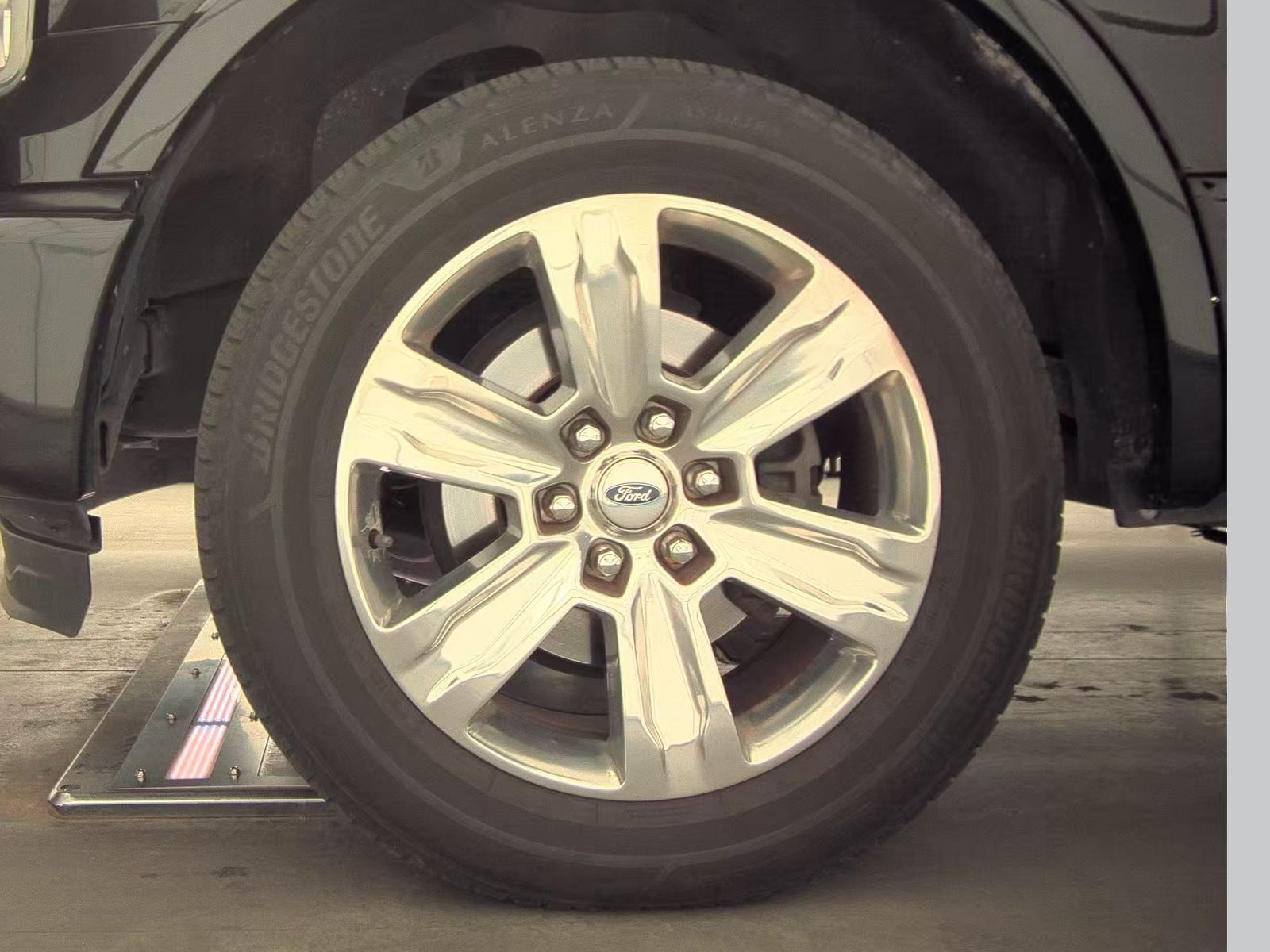 2015 Ford F-150 Platinum RWD