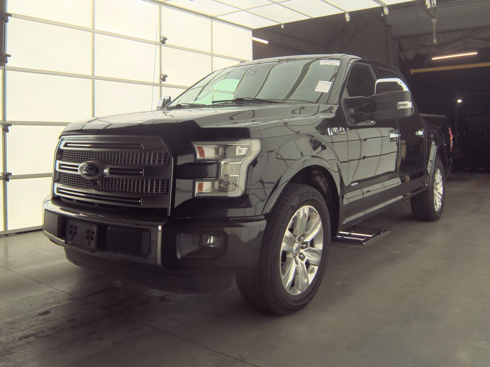 2015 Ford F-150 Platinum RWD