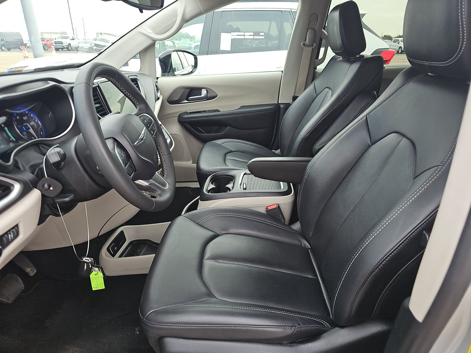 2024 Chrysler Pacifica Touring L FWD