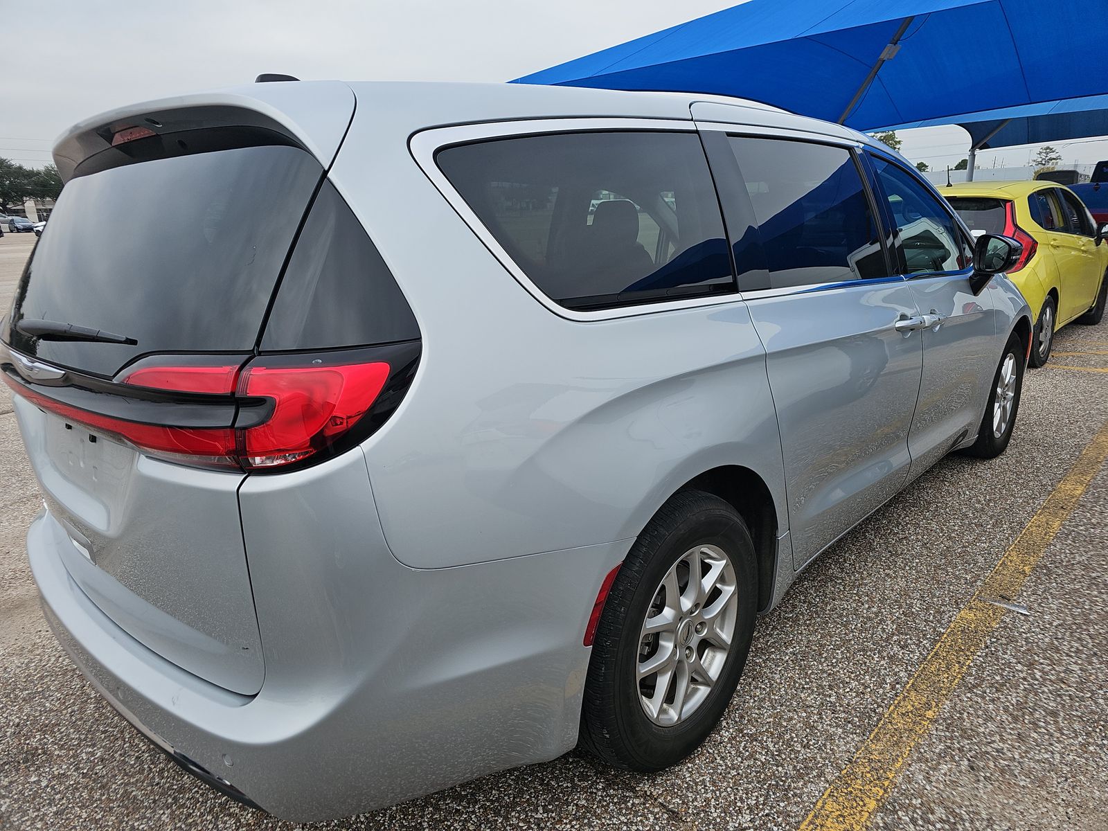 2024 Chrysler Pacifica Touring L FWD